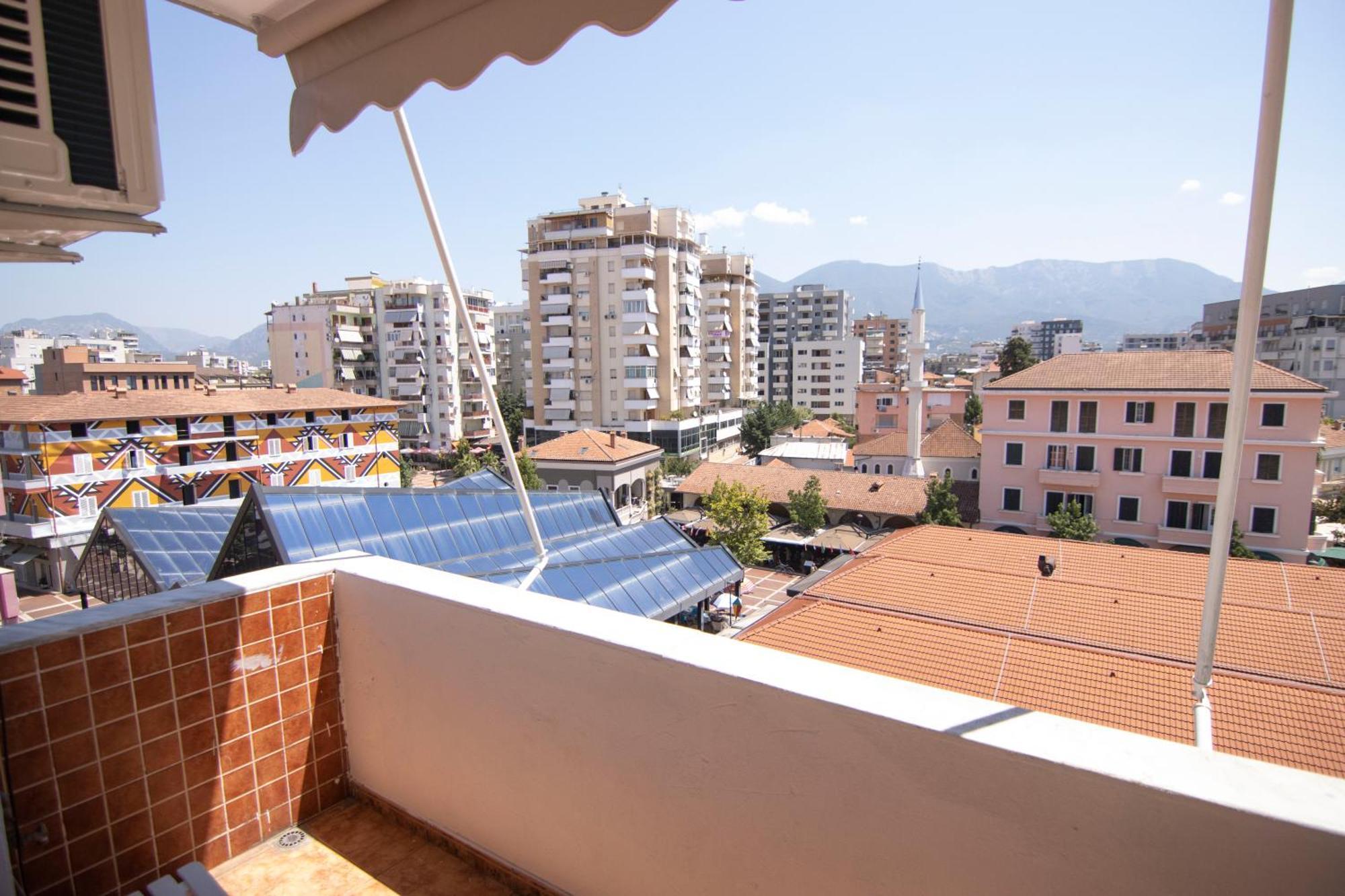 Tirana Central Apartment Exterior photo